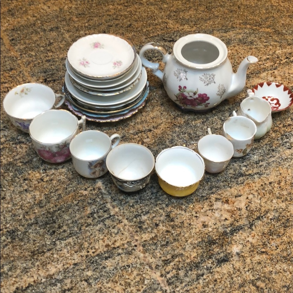 Tea Party Set - Picture 2 of 7